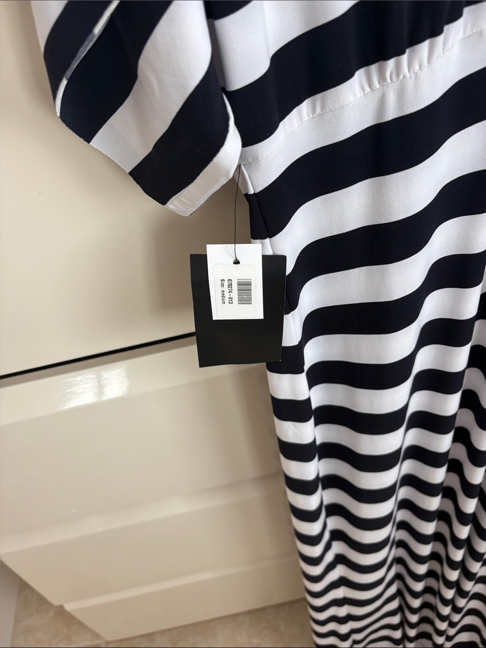 Norma Kamali Obie Gown - Picture 5 of 8